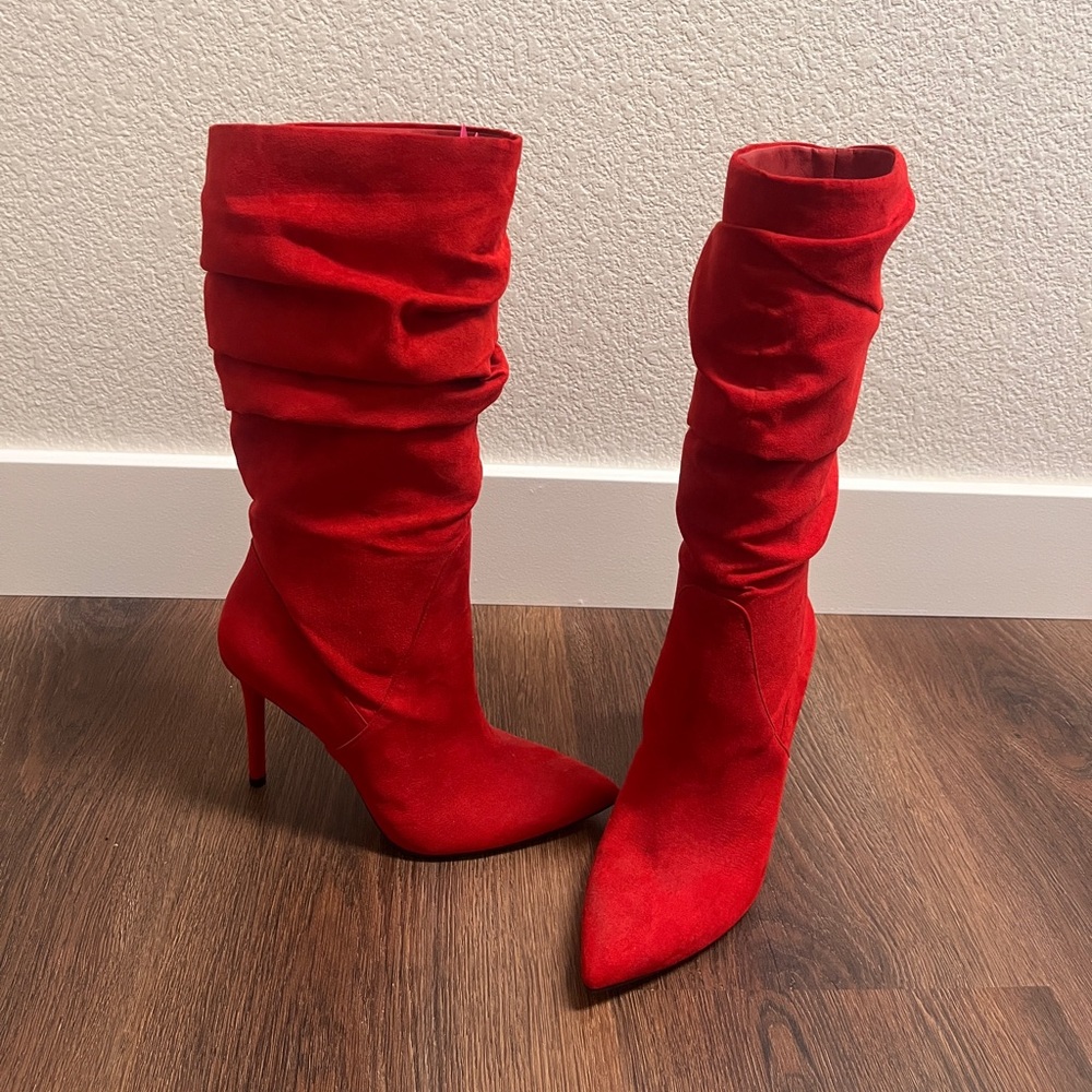 Elegant Red Women's Slouch Boots